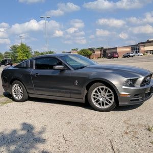 Meet your Posher, Connie